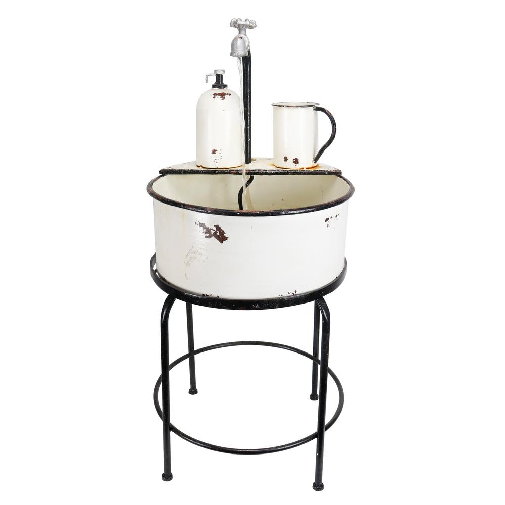 Outdoor Vintage Sink Fountain and Stand
