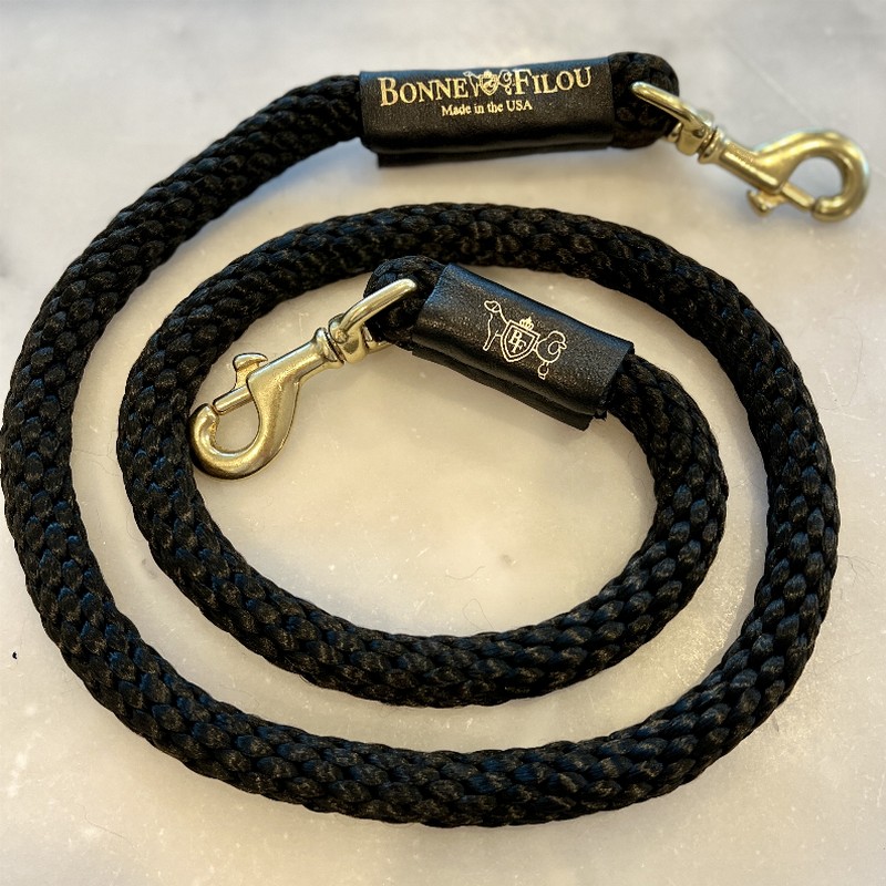 Rope Leash   Black w/ Black Leather Sleevee 