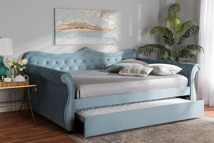Baxton Studio Abbie Traditional and Transitional Light Blue Velvet Fabric Upholstered and Crystal Tufted Queen Size Daybed with