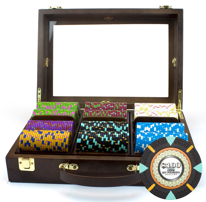 300Ct Claysmith Gaming The Mint Poker Chip Set in Walnut Case