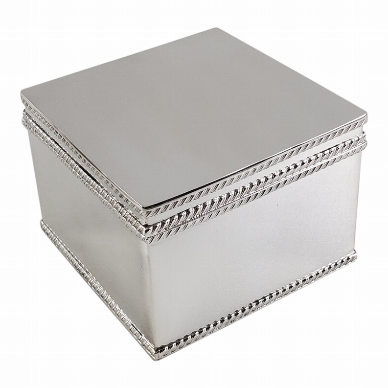 Biscuit Box Hinged Square Gadroon 5.25" x 5.25" x  4"