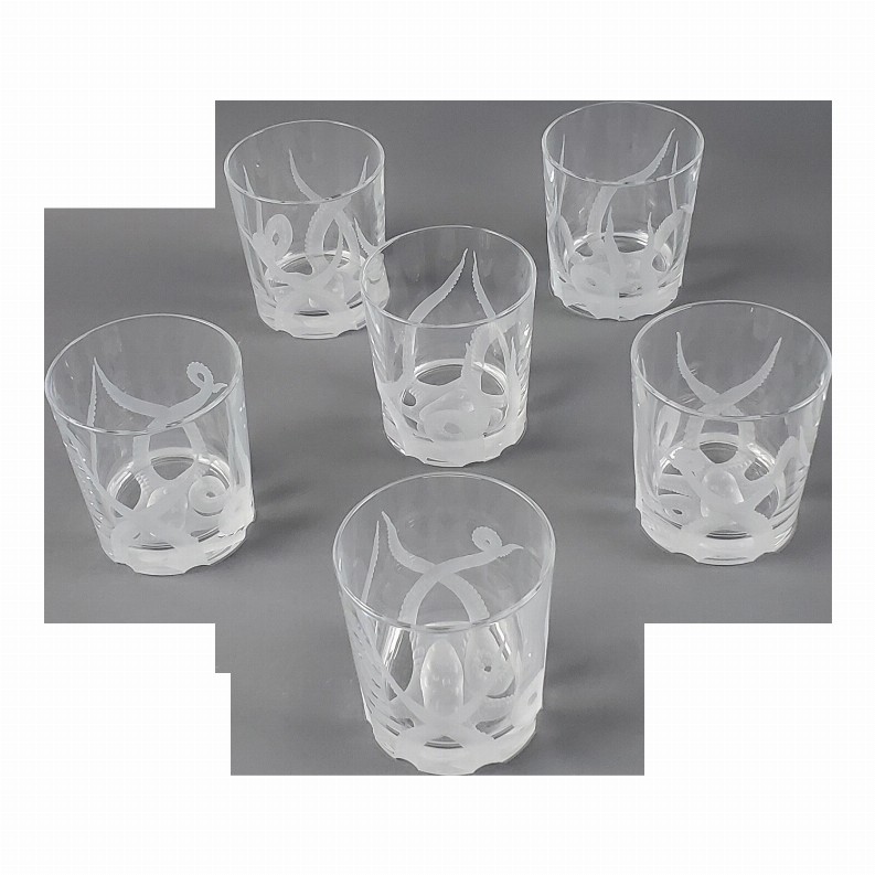 Whiskey Tumbler Glasses hand cut with Octopus Design