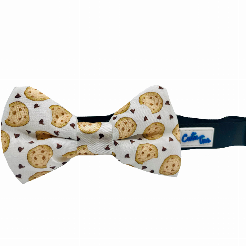 Cutie Ties Dog Bow Tie - One Size Chocolate Chip Cookie/White