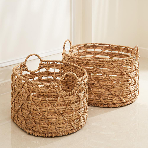 Camila 2-piece Assorted Stackable Oval Hand-woven Water Hyacinth Storage & Laundry Basket Set - Size M & L