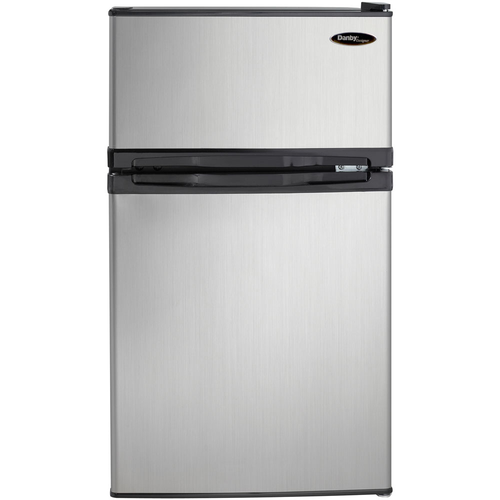 3.1 cu ft. Refrigerator,Independant Freezer Section,Interion Light