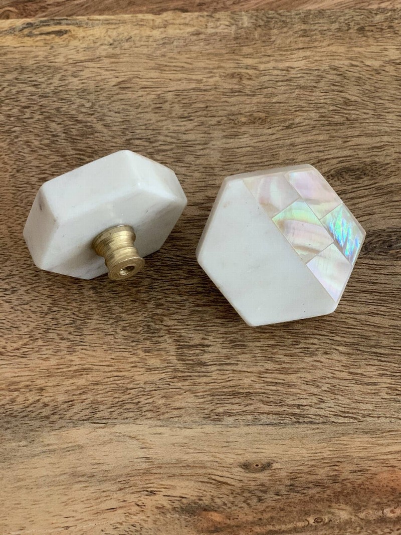 Abolone Shell And Stone Knobs And Pulls