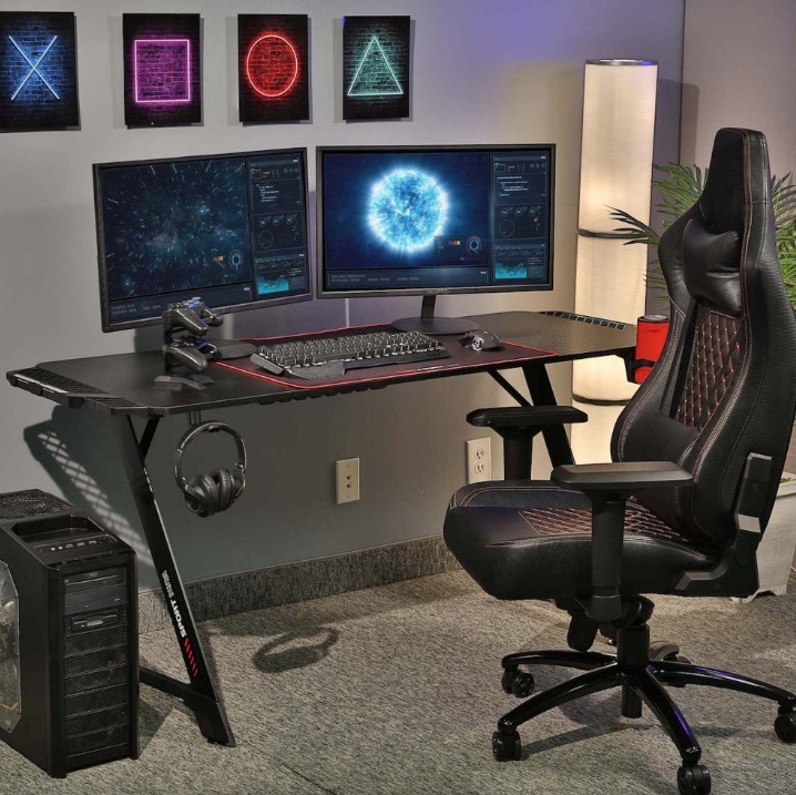 Aggro Gaming Desk