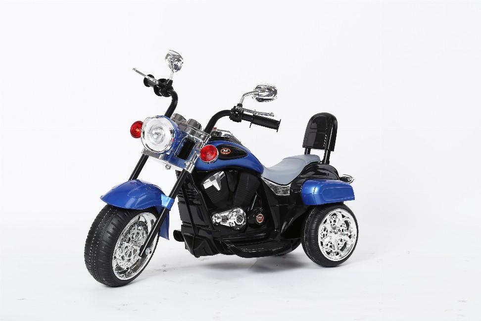 6V Freddo Toys Chopper Style Ride on Trike - Blue