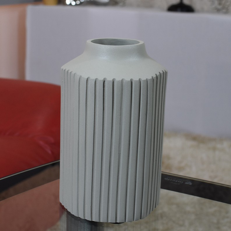 Handmade Aluminium Geometric Cylinder Vase For Indoor & Outdoor Use - 4.92x4.72x7.68in Ivory