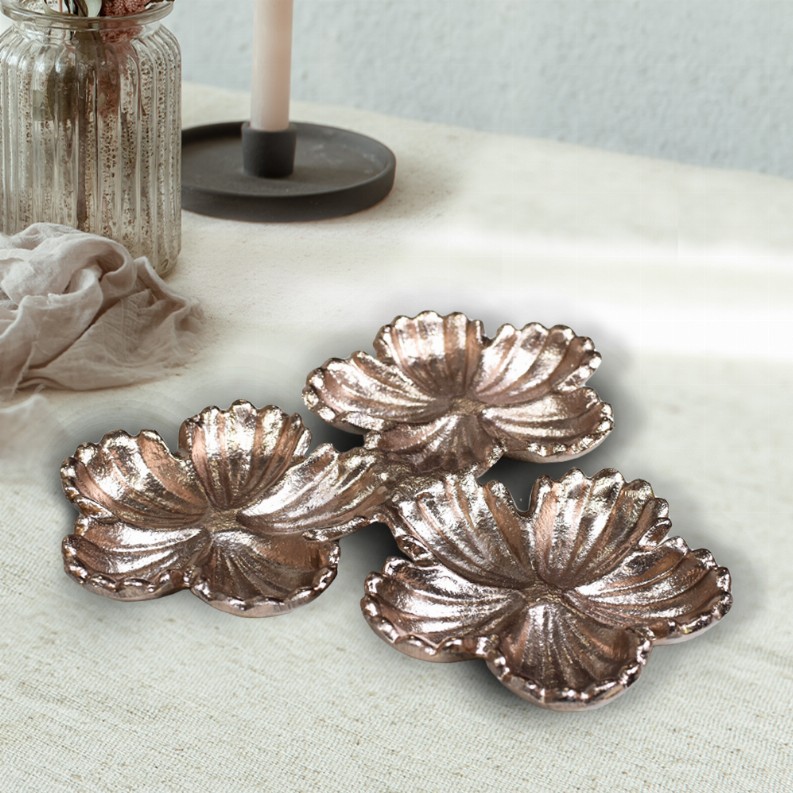 Handmade Decorative Bronze Color Coated Aluminium Tray - 8.26 x 8.26 x 0.98 cm Bronze