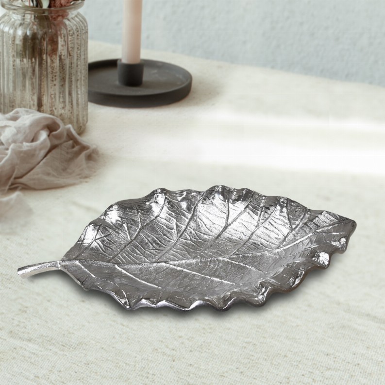 Handmade Decorative Silver Color Coated Aluminium Tray - 7.08 x 3.74 x 0.78cm Silver