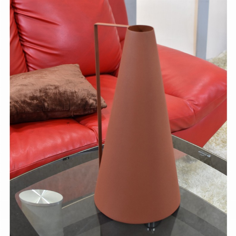 Handmade Iron Geometric Bud Vase For Indoor & Outdoor Use - 7.68x7.68x15.75 Orange