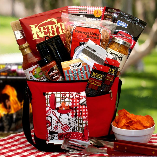 Gourmet Gift Baskets - 18x13x12 inThe Master Griller BBQ Gift Chest