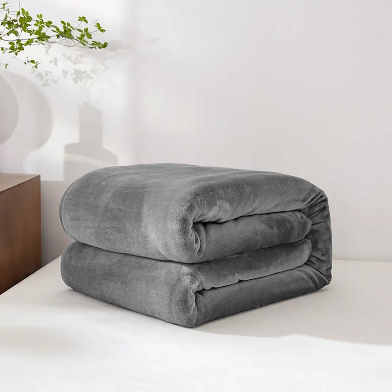 Super Soft Plush Warm Cozy Bed Throw Flannel Blanket