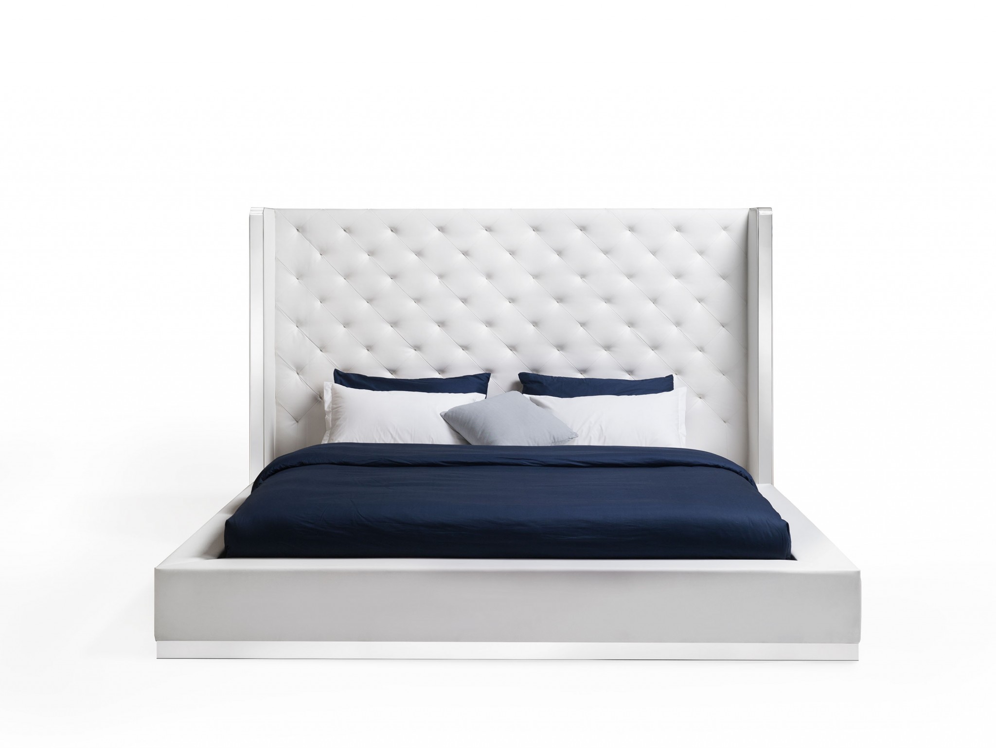 60" X 91" X 91" White Faux Leather Bed King