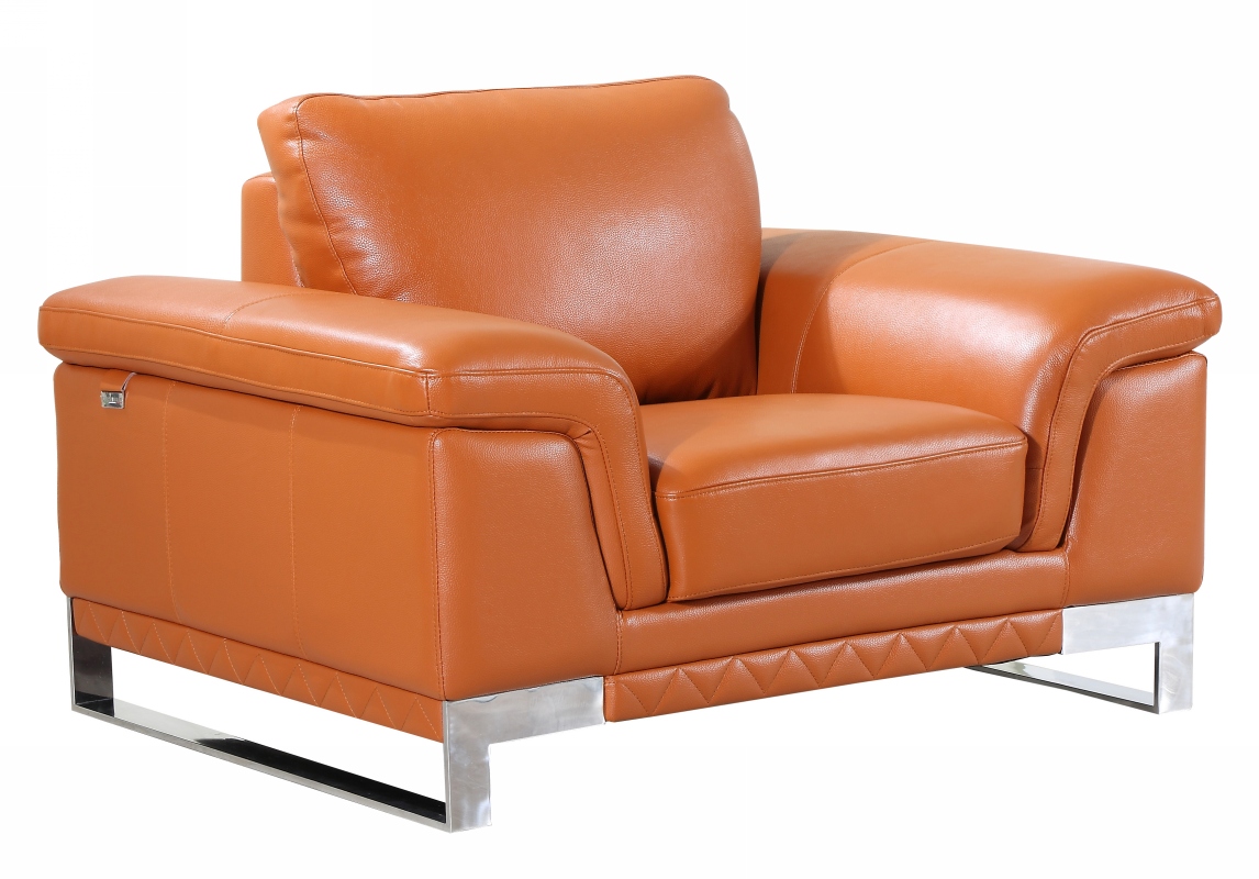 32" Camel Lovely Leather Chair