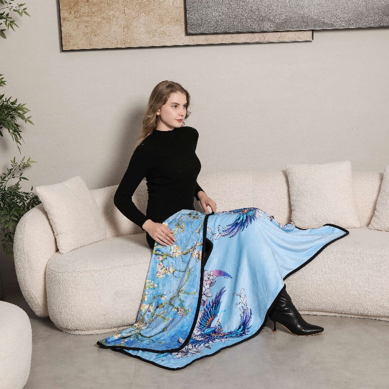 Double-Sided Soft Wearable Throw/Cape