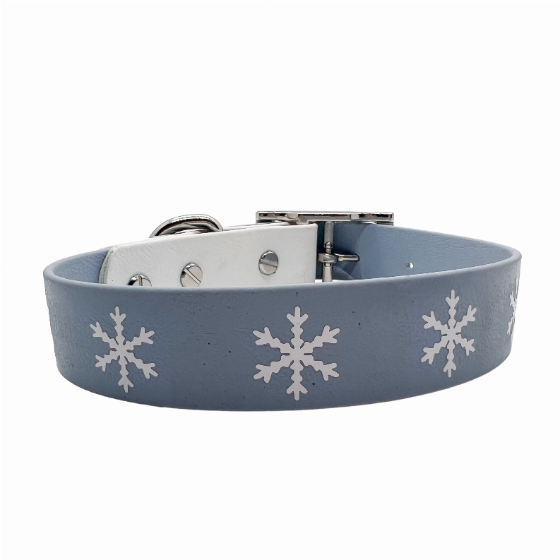 Biothane Buckle Dog Collar - Large 15-17 inches Snowflake