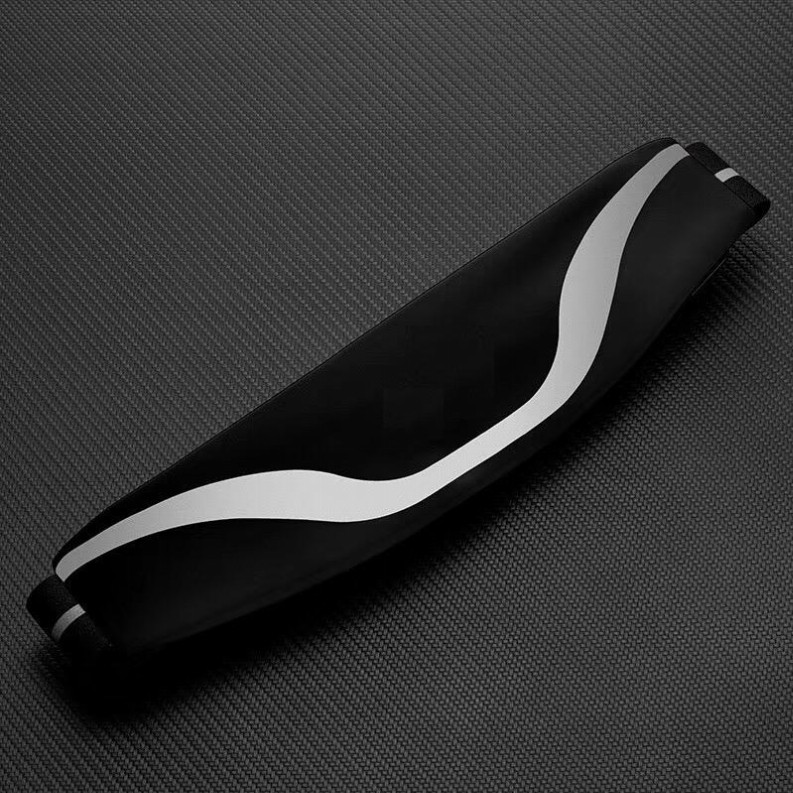 Rhythm Water-Resistant Sport Waist Pack Running Belt with Reflective Strip - Black
