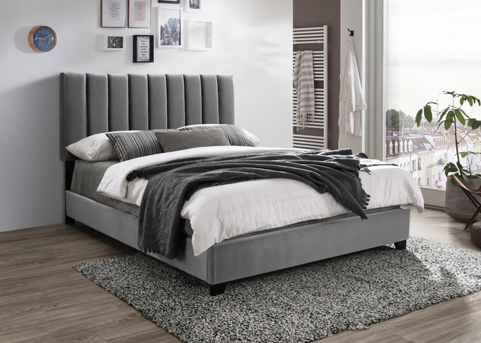 Bedroom Kimberly Panel King Bed, Silver