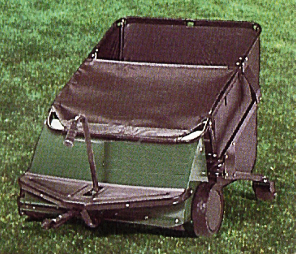 38 Inch Deluxe Trailing Lawn Sweeper