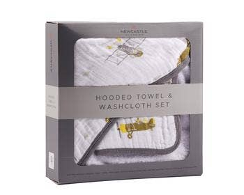 Hooded Towel and Washcloth Set Flying Elephant 