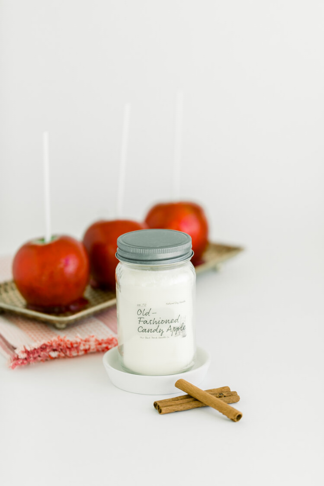 Fall/Winter Collection Candle - 16oz CandlesOld-Fashioned Candy Apple
