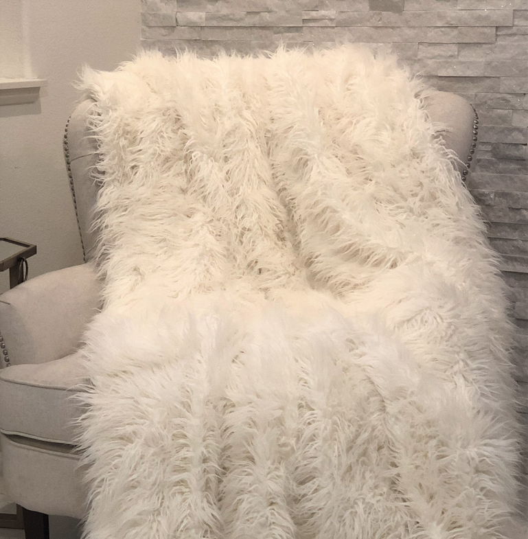 Plutus Faux Fur Luxury Throw Blanket 108L x 90W Full - Queen White