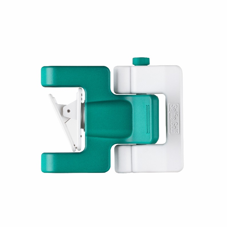 SelfieGolf - The Ultimate Cell Phone Clip System - Green/White