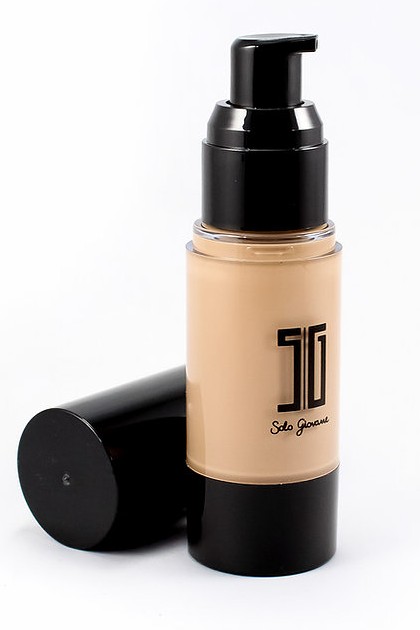 Full Coverage Foundation - Light Brown (Shade 7)