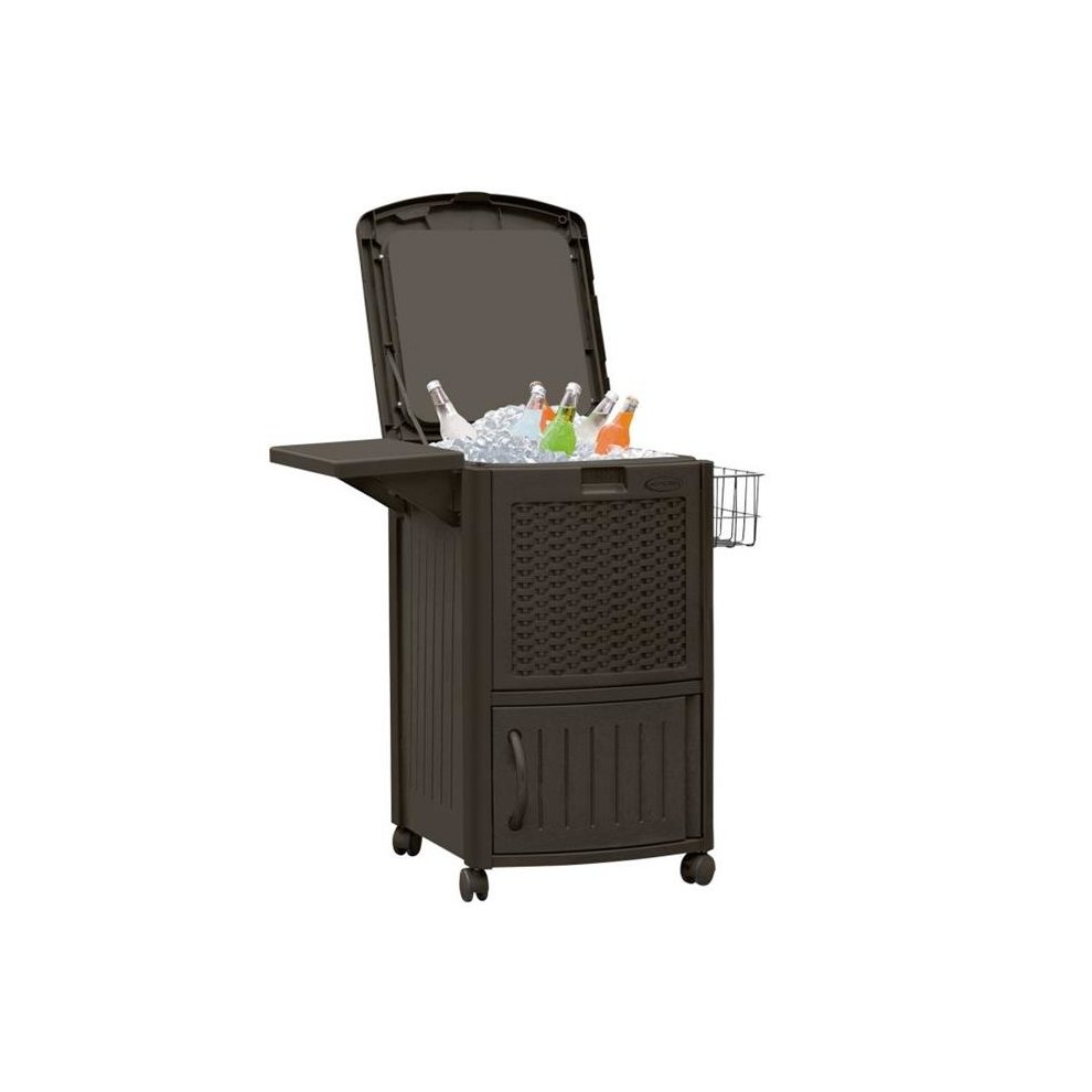Deck Cooler With Wicker