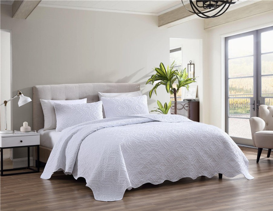 Ivy 3 Piece Bedspread Set - Queen White