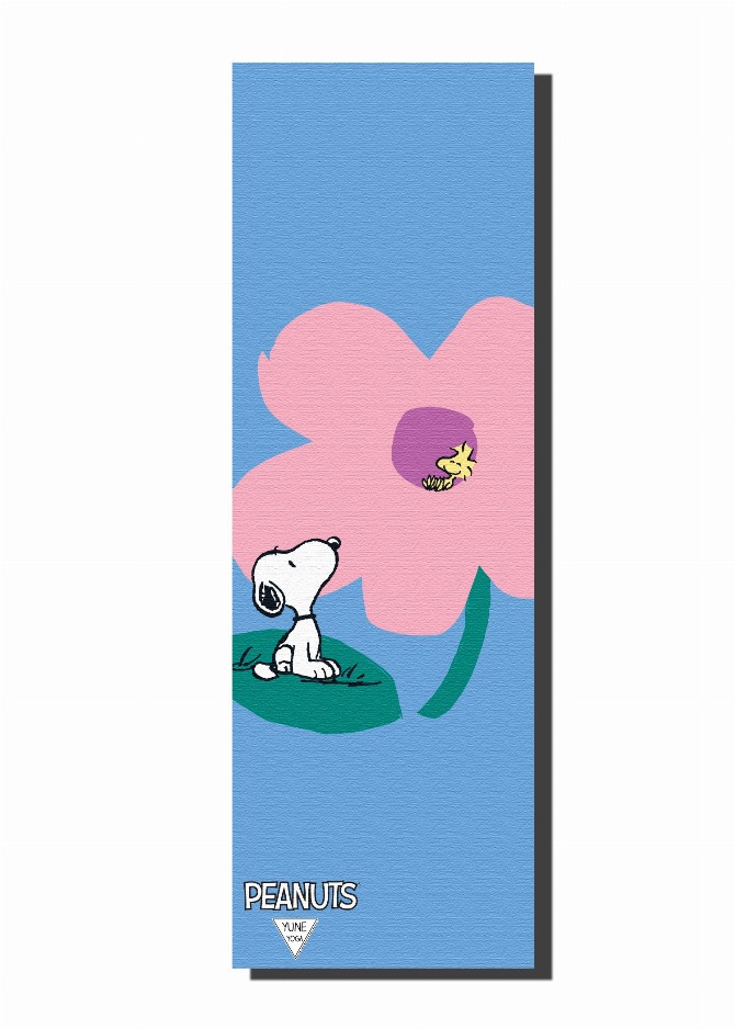 Peanuts x Yune Yoga Snoopy Yoga Mat - Snoopy Flower Blue